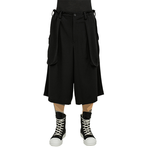 TRIACETATE SHORTS BLACK