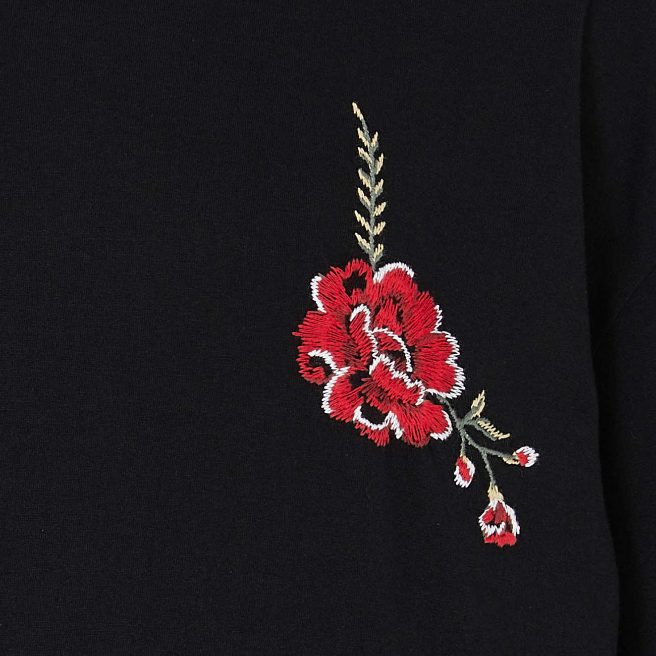 FLOWER EMBROIDERY T SHIRT BLACK
