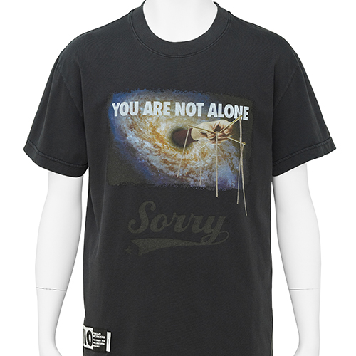 BASIC TEE [ YOU ARE NOT ALONE ] BLACK